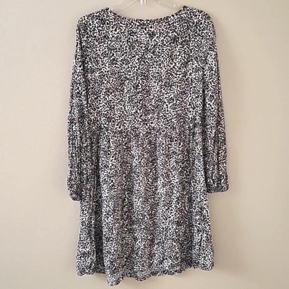 Old Navy Brown Leopard Print Long Sleeve Dress - Size Medium - Picture 6 of 8